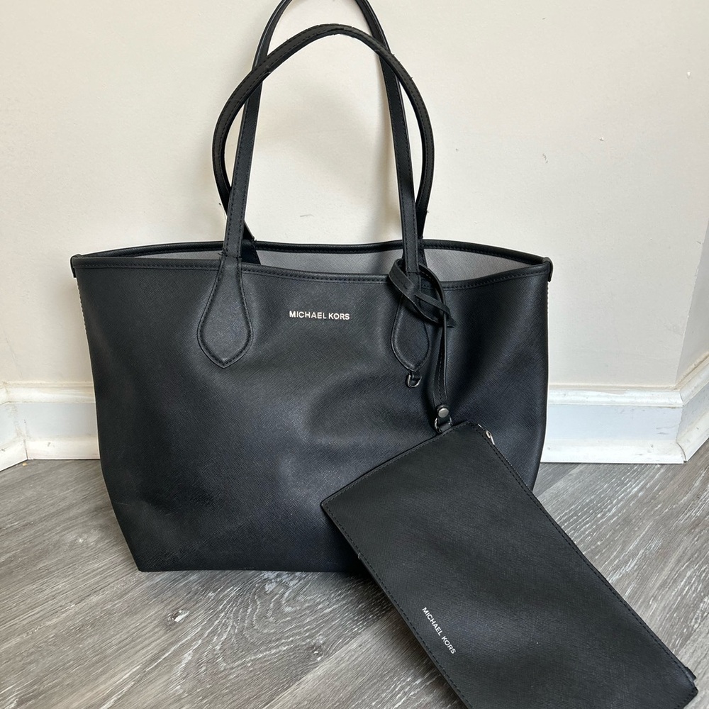 Michael Kors Classic Black Tote with Pouch